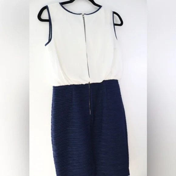 Maeve Anthropologie White Navy Blue Split Back Ruched Sheath Mini Dress Size 6 - Picture 5 of 8